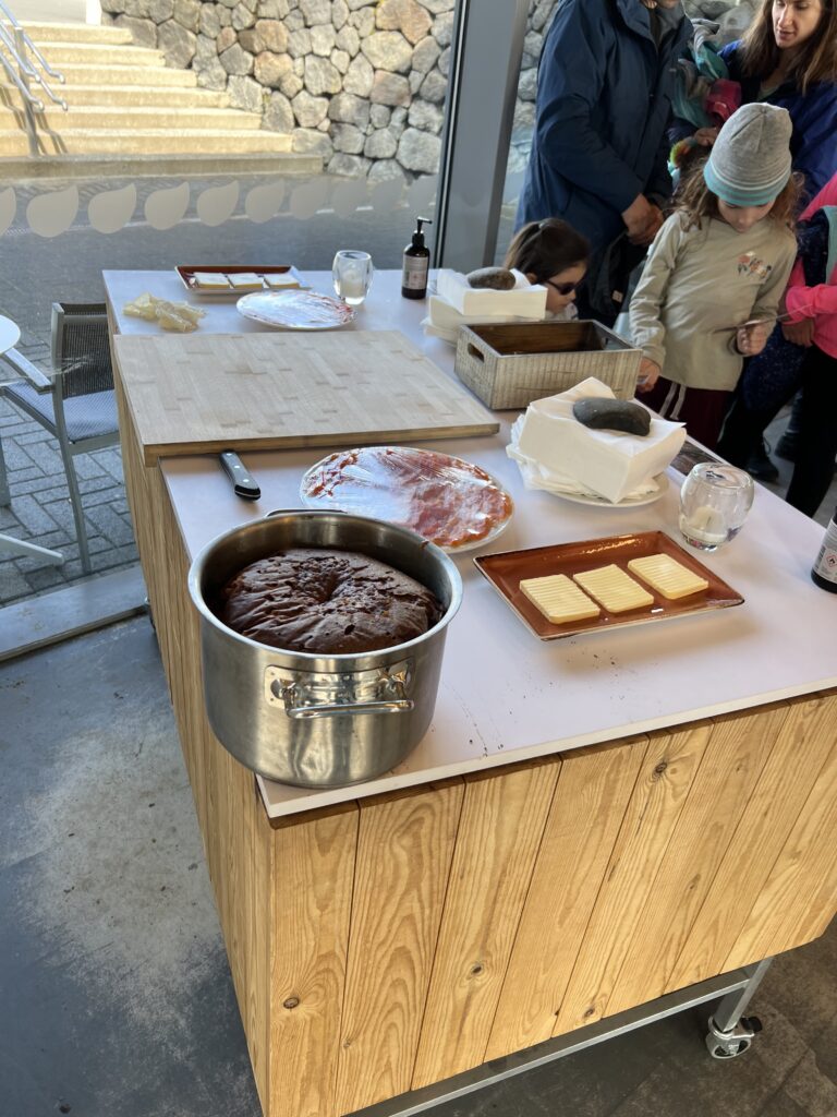 Things to do in Iceland geothermal rye bread