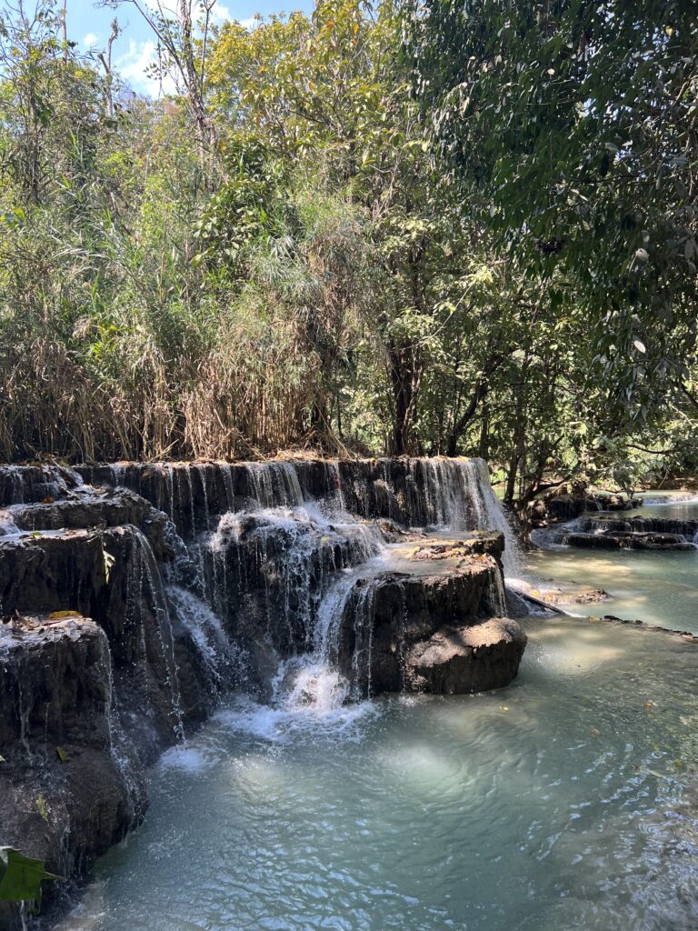 kuang si what to wear