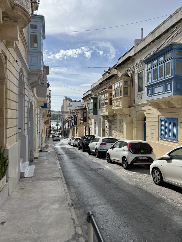 restaurants in valletta