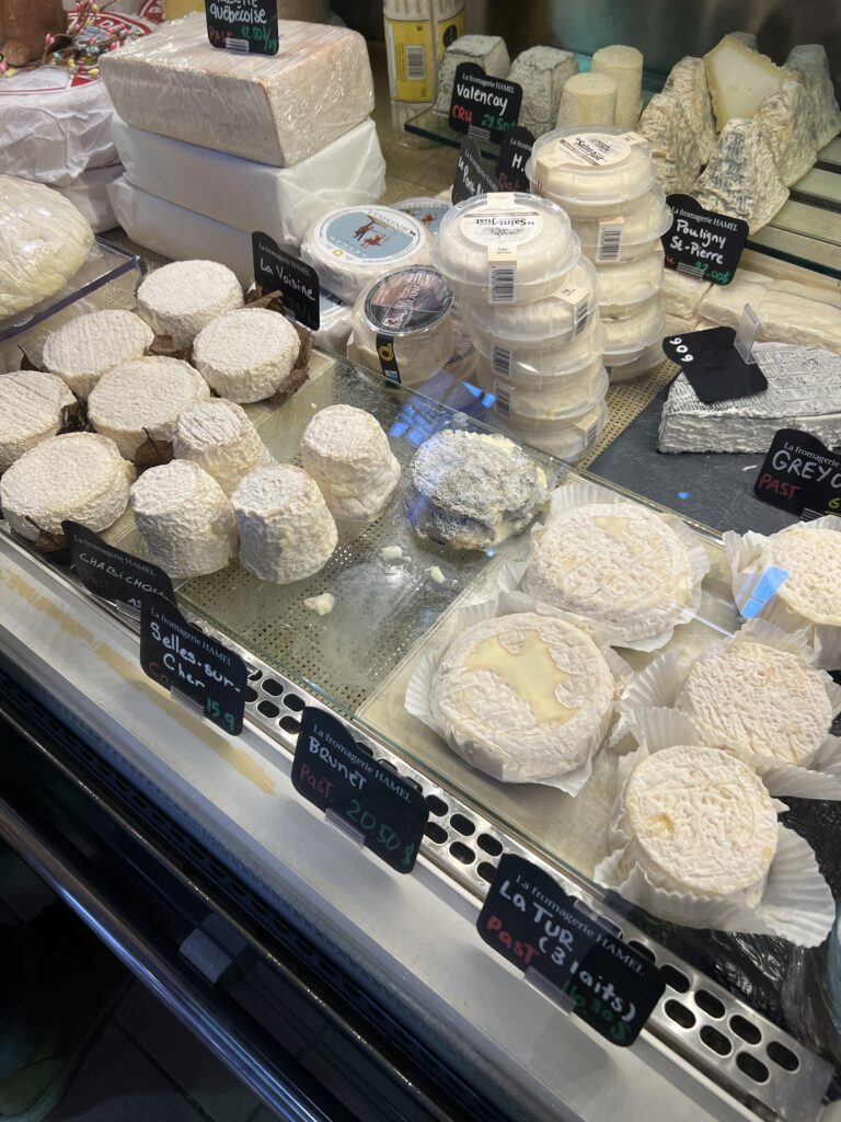 must try foods in montreal
