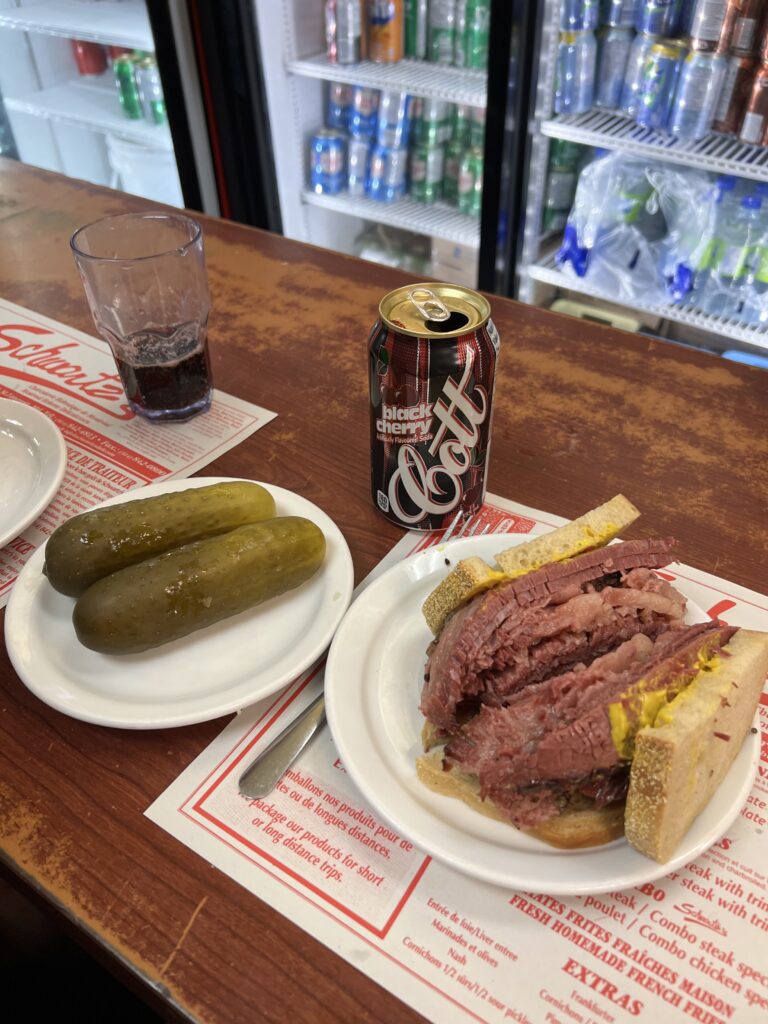 where to eat in montreal