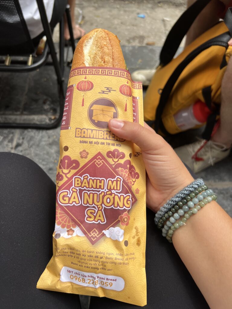 banh mi in hanoi banh mi phoe hue